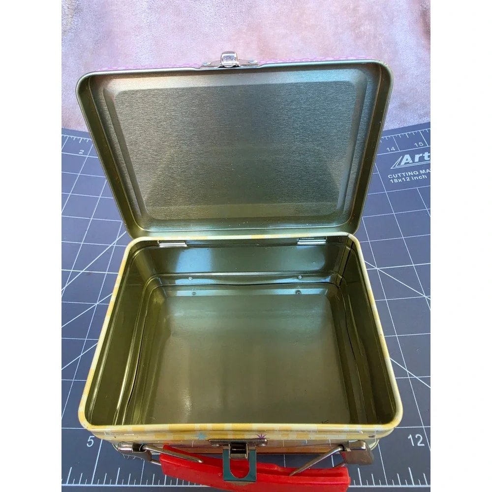 I Love Lucy Mini Tin Lunch Box Vitameatavegamin Ethel Retro Collectible Metal